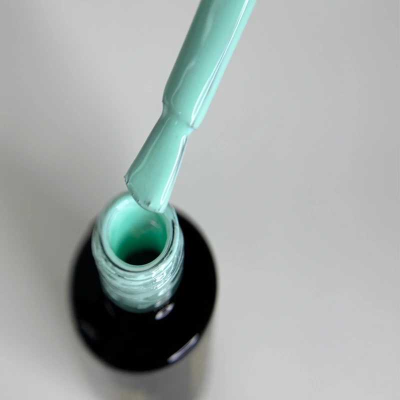 Gel lak 20 – světle zelený 5ml